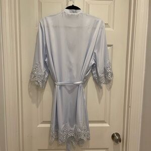 Le Rose Blue Lace Trim Satin Robe - Size M/L